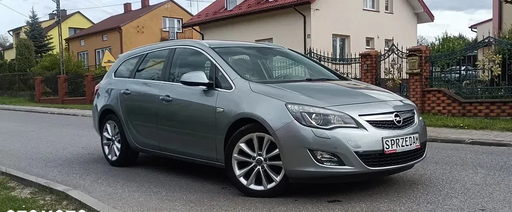 opel Opel Astra cena 24900 przebieg: 203000, rok produkcji 2011 z Toruń